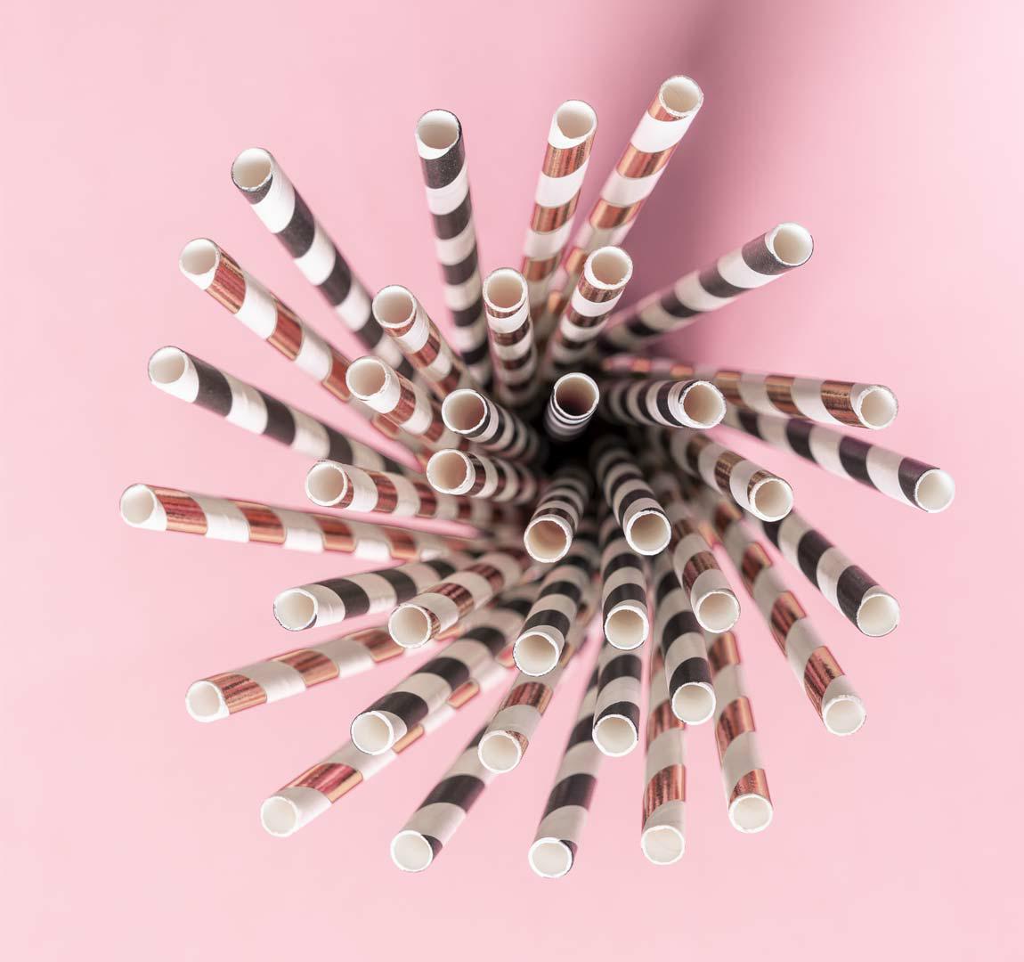CANNUCCE IN CARTA 21CM 7MM SPIRALE BIANCO/ORO CF=250PZ