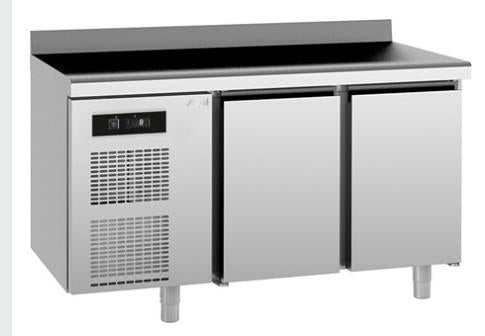 TAVOLO REFRIGERATO 2PORTE CON ALZATINA (SAGI)